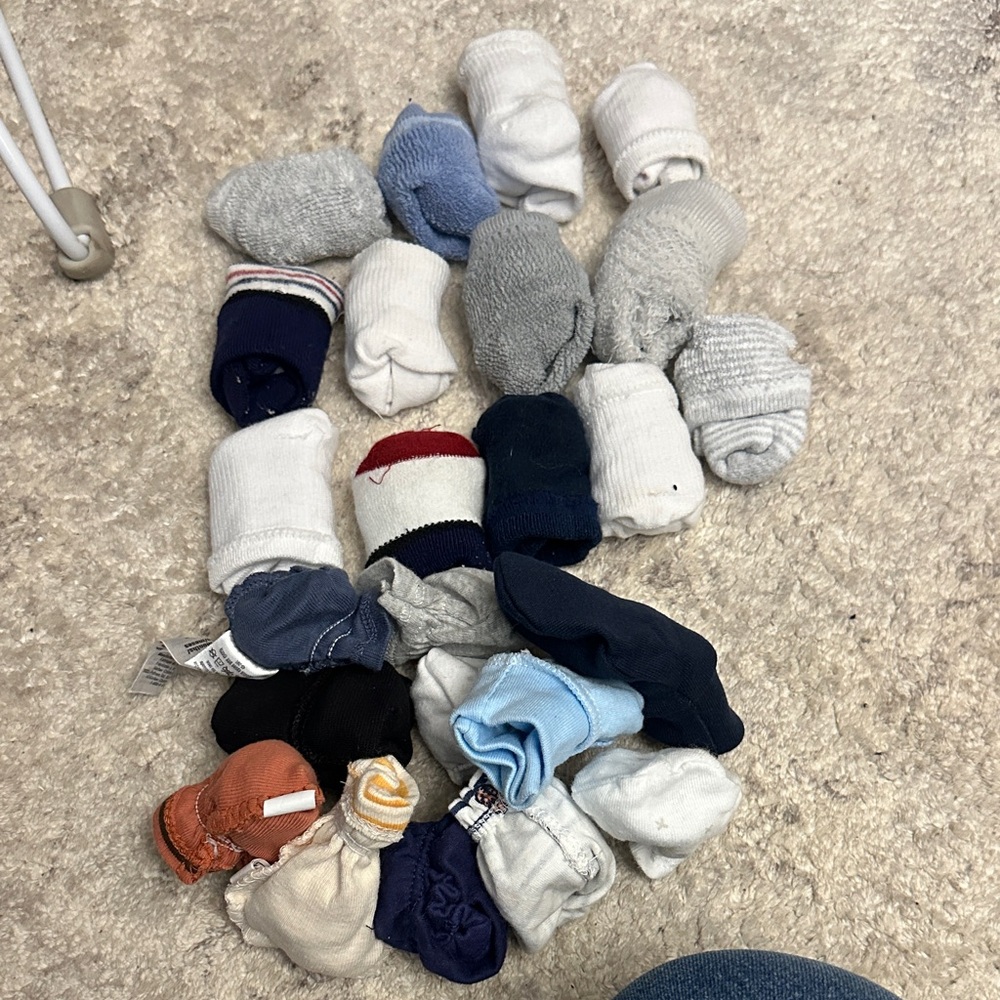 Baby socks and gloves Collection